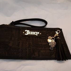 Juicy Couture wristlet with keychain. Black. "Hertford and Soul"